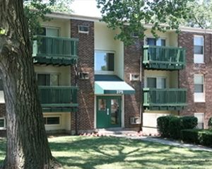 Willows on Clark Road in Gary, IN - Foto de edificio - Building Photo