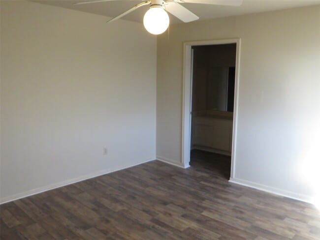 property at 4527 Terrace Manor Dr