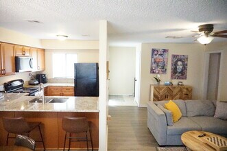 695 Belflower Pl in Altamonte Springs, FL - Building Photo - Building Photo