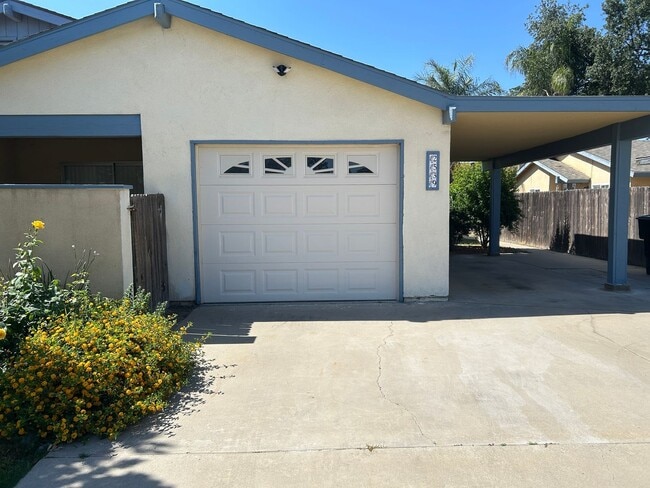 property at 2539 E Sweet Ave