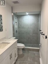 54 Tuscarora Dr in Toronto, ON - Building Photo - Building Photo
