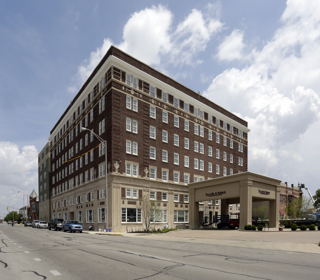 The Lofts at Roberts in Muncie, IN - Building Photo - Building Photo