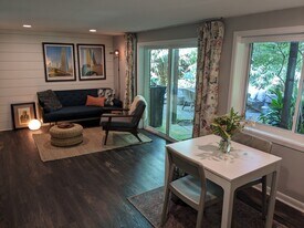 314 Glendale Dr, Unit #1 in Chapel Hill, NC - Building Photo