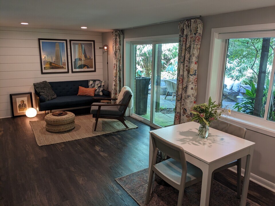 314 Glendale Dr, Unit #1 in Chapel Hill, NC - Building Photo