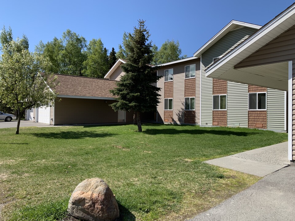 Hampstead Heath Apartments in Anchorage, AK - Building Photo