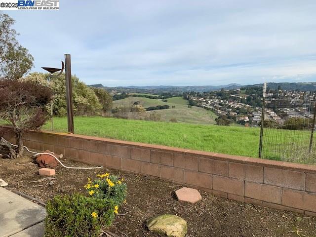2755 Pineridge Rd in Castro Valley, CA - Building Photo - Building Photo