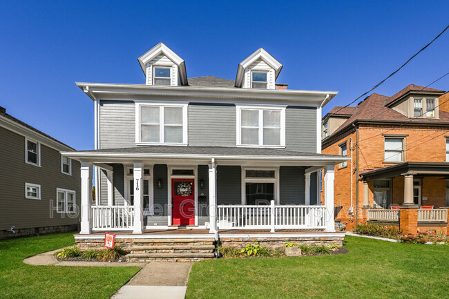 716 Bank St in Beaver, PA - Building Photo - Building Photo