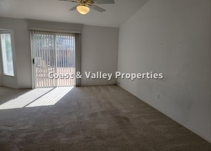 51445 White Oak Dr in King City, CA - Building Photo - Building Photo