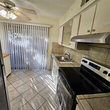 7903 Meadow Park Dr in Dallas, TX - Building Photo - Building Photo