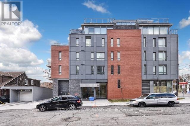 60 Haslett Ave in Toronto, ON - Building Photo - Building Photo