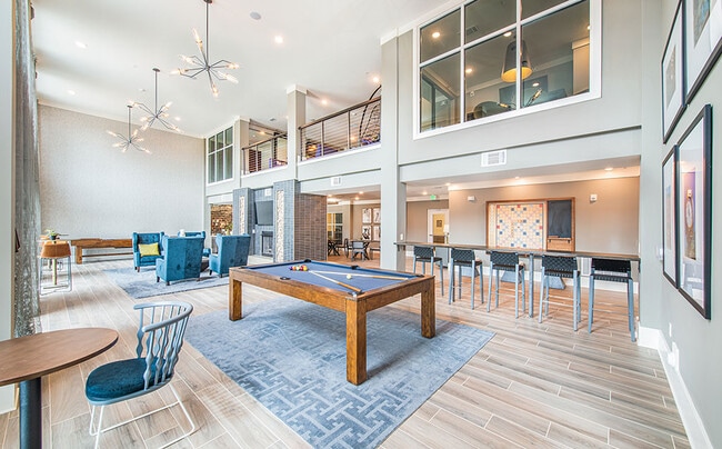 Legacy Haywood in Greenville, SC - Foto de edificio - Building Photo