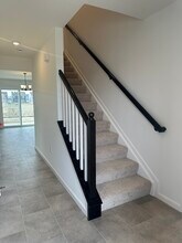 3384 Fieldview Dr in Batavia, OH - Building Photo - Building Photo