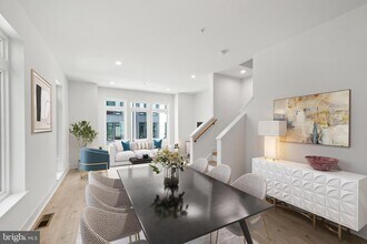 2603 Platt Ct NW in Washington, DC - Foto de edificio - Building Photo