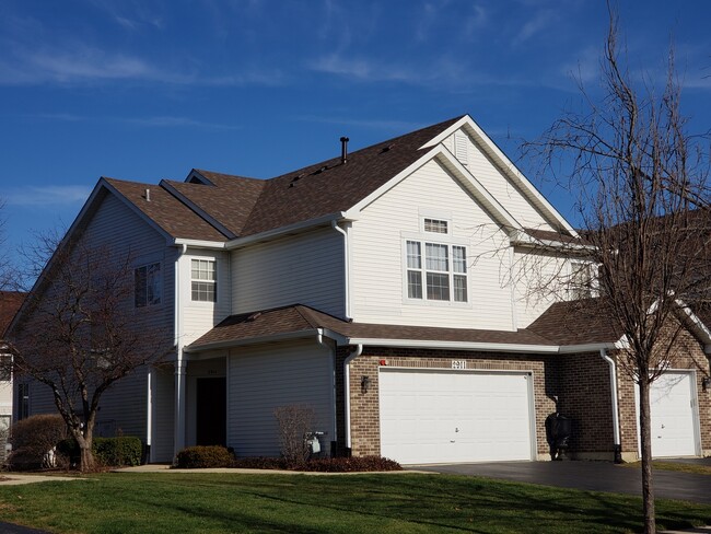 property at 2911 Stockton Ct