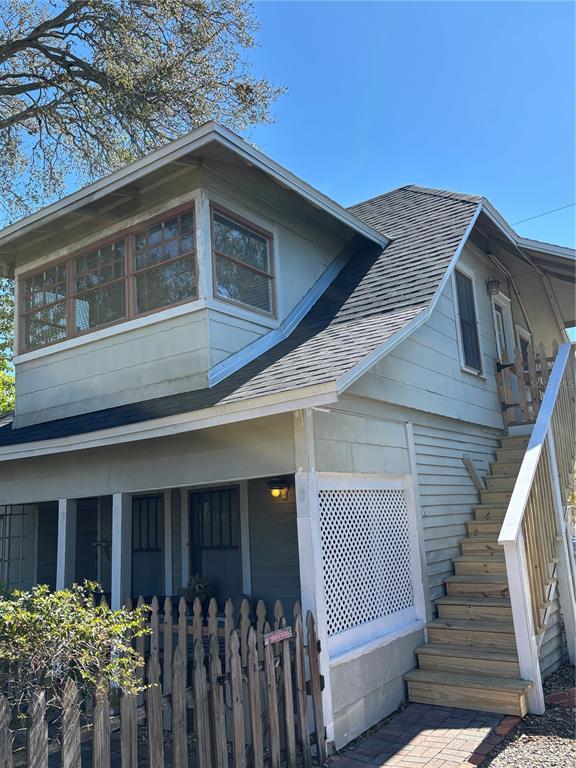 property at 810 22nd Ave N