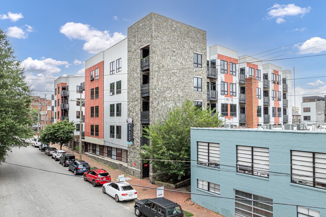 Old Stone Row in Richmond, VA - Foto de edificio