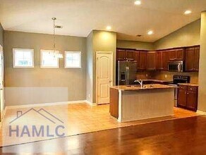 203 Cumberland Dr NE in Ludowici, GA - Foto de edificio - Building Photo