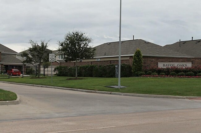 2803 Back Bay Brook Trail in Houston, TX - Building Photo - Building Photo