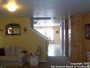 6642 Arbor Farm in San Antonio, TX - Building Photo - Building Photo