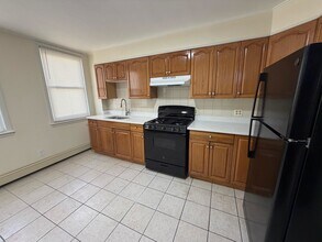 88 Vroom St in Jersey City, NJ - Building Photo - Building Photo