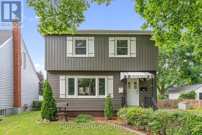 property at 99 Else St