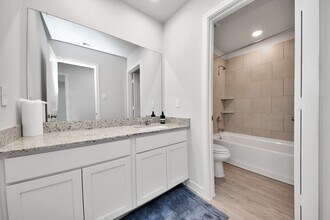 5806 Quest Valley Dr in Katy, TX - Building Photo - Building Photo