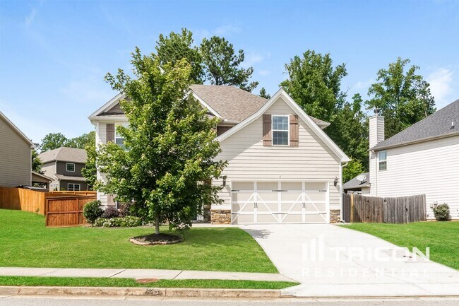 property at 8 Collette Cv