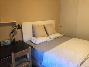 2581 Camino Del Sol in Fullerton, CA - Building Photo - Building Photo