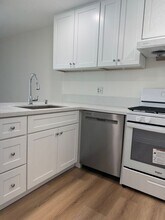 110 Casuda Canyon Dr in Monterey Park, CA - Building Photo - Building Photo