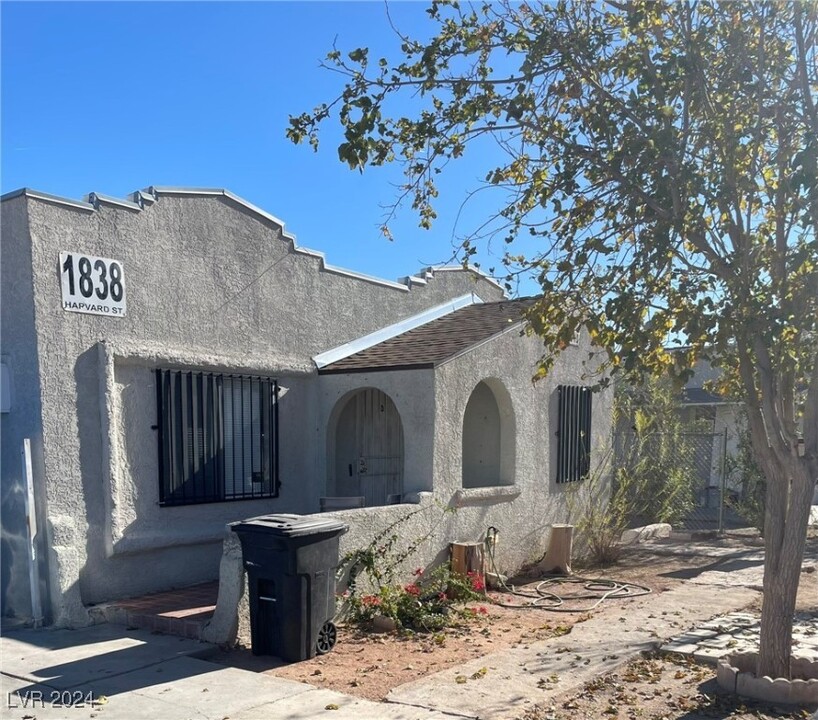 1838 Harvard St in North Las Vegas, NV - Building Photo