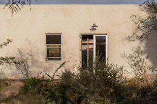2501 E Edison St, Unit 1 in Tucson, AZ - Building Photo
