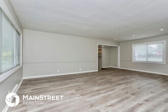 7508 General Sherman Ln in Affton, MO - Building Photo - Building Photo
