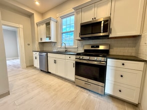 511 Spottswood St in Fredericksburg, VA - Foto de edificio - Building Photo