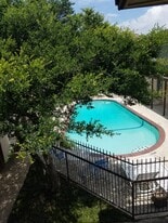 12806 Midway Rd, Unit 1022 in Dallas, TX - Building Photo