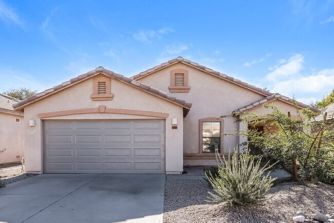 property at 2081 E Paso Fino Dr