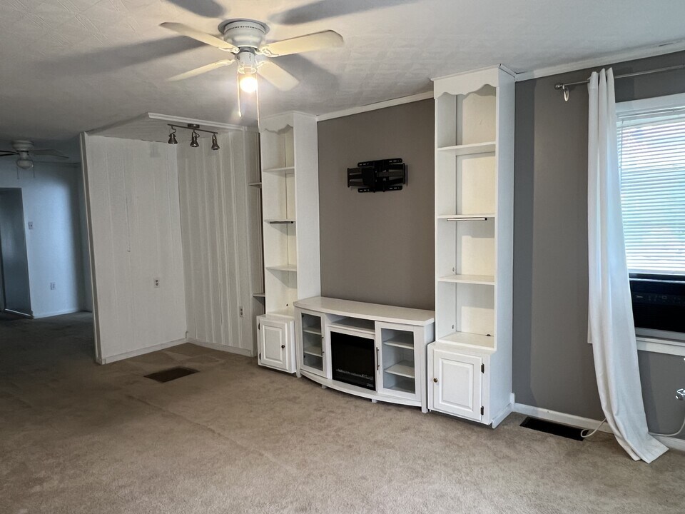 417 Mitchell Ave in Hagerstown, MD - Building Photo