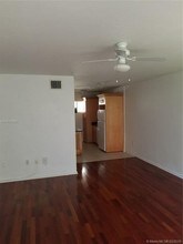 2033 Calais Dr in Miami Beach, FL - Building Photo - Building Photo