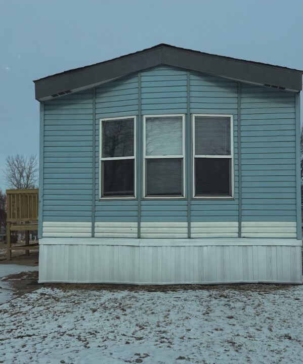 200 N 28th St in Fairfield, IA - Foto de edificio