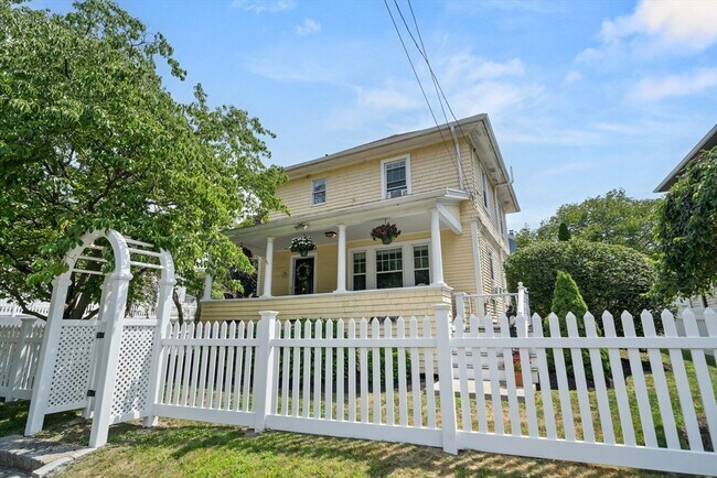196 Waverly Rd in North Andover, MA - Building Photo - Building Photo