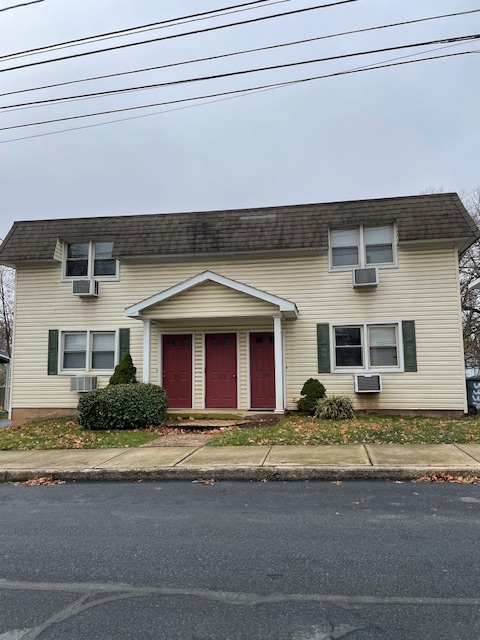 333 N Spring St in Middletown, PA - Building Photo