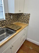 400 SE 3rd Ave in Hallandale Beach, FL - Building Photo - Building Photo