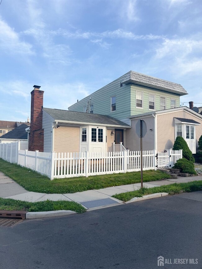 property at 142 Longfellow St