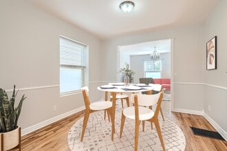 Dazzling North Capitol Hill home with fenced yard in Denver, CO - Building Photo - Building Photo