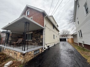 1405 Sheffield Rd in South Euclid, OH - Building Photo - Building Photo