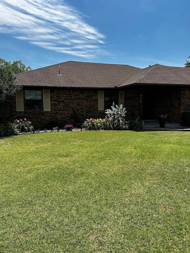 property at 9119 N 153rd East Ave