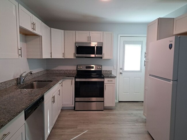 4828 Grimes St in Panama City, FL - Building Photo - Building Photo