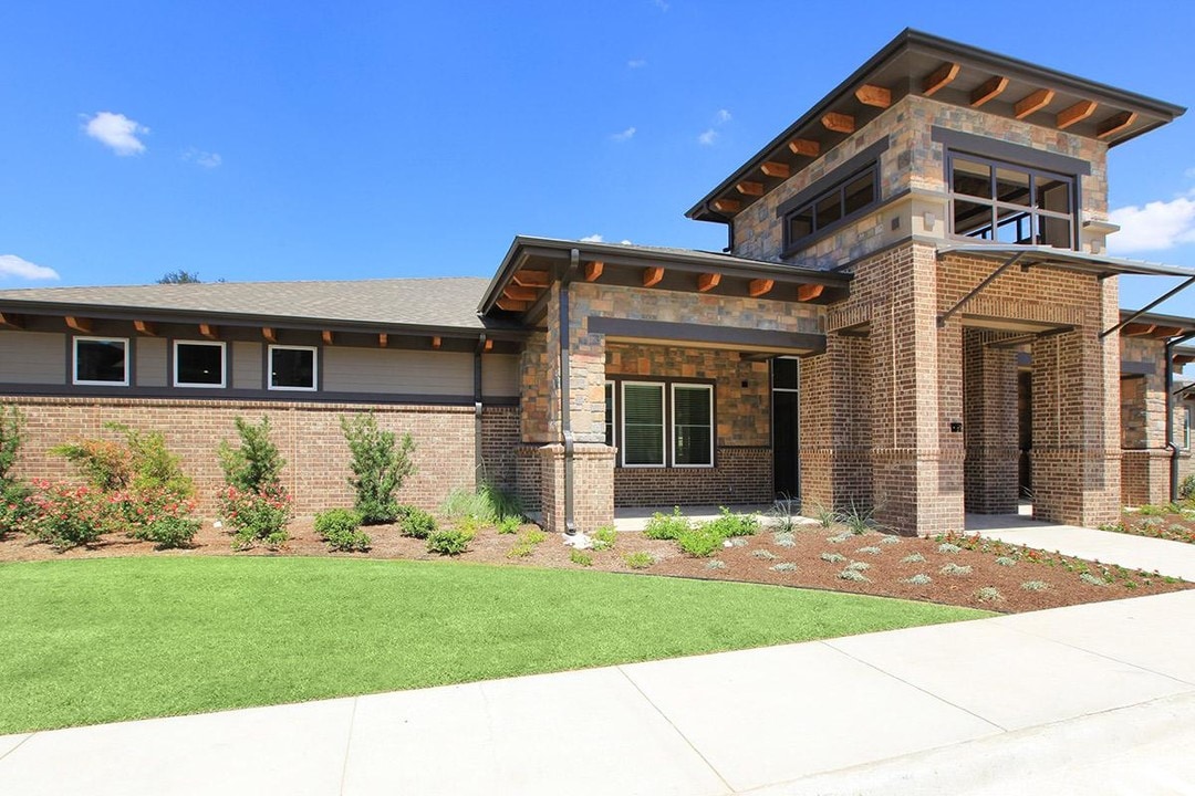 RIVER SPRINGS AT BARGE RANCH in Belton, TX - Building Photo