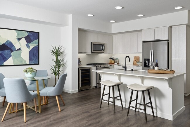 Blu Apartments in Laguna Niguel, CA - Building Photo - Building Photo