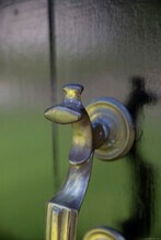 40 Strickland Rd in Greenwich, CT - Building Photo - Building Photo