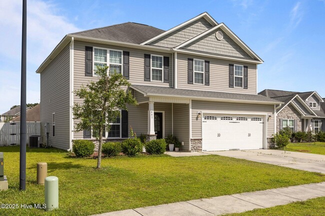 841 Dynasty Dr in Jacksonville, NC - Building Photo - Building Photo